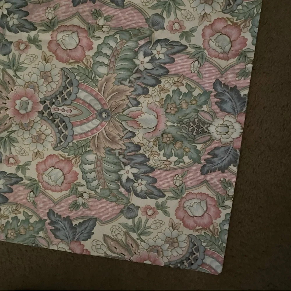 Vintage Crown Craft Muted Floral Pattern King Size Pillow Sham USA Made 35”x 20”